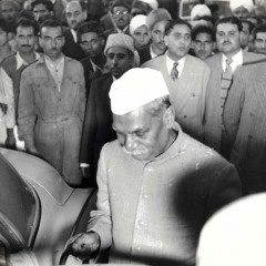 D-P-Dhar-accompanying-former-president-of-India-Dr.-Rajendra-Prasad-while-inaugurating-Ganderbal-Power-Project-in-1955-15