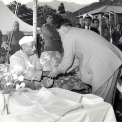 D-P-Dhar-accompanying-former-president-of-India-Dr.-Rajendra-Prasad-while-inaugurating-Ganderbal-Power-Project-in-1955-8