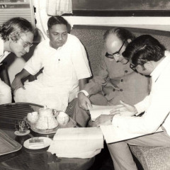 D.-P.-Dhar-Visit-to-Hindustan-Shipyad-Ltd.-Visakhaptnam-on-04-08-1974-16